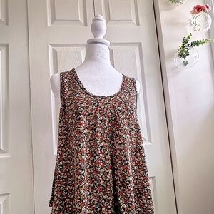 DNA COUTURE Floral Sleeveless Women's Top